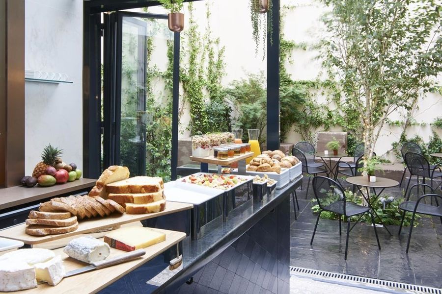 Perpetual Elysee Montaigne Paris Exterior photo
